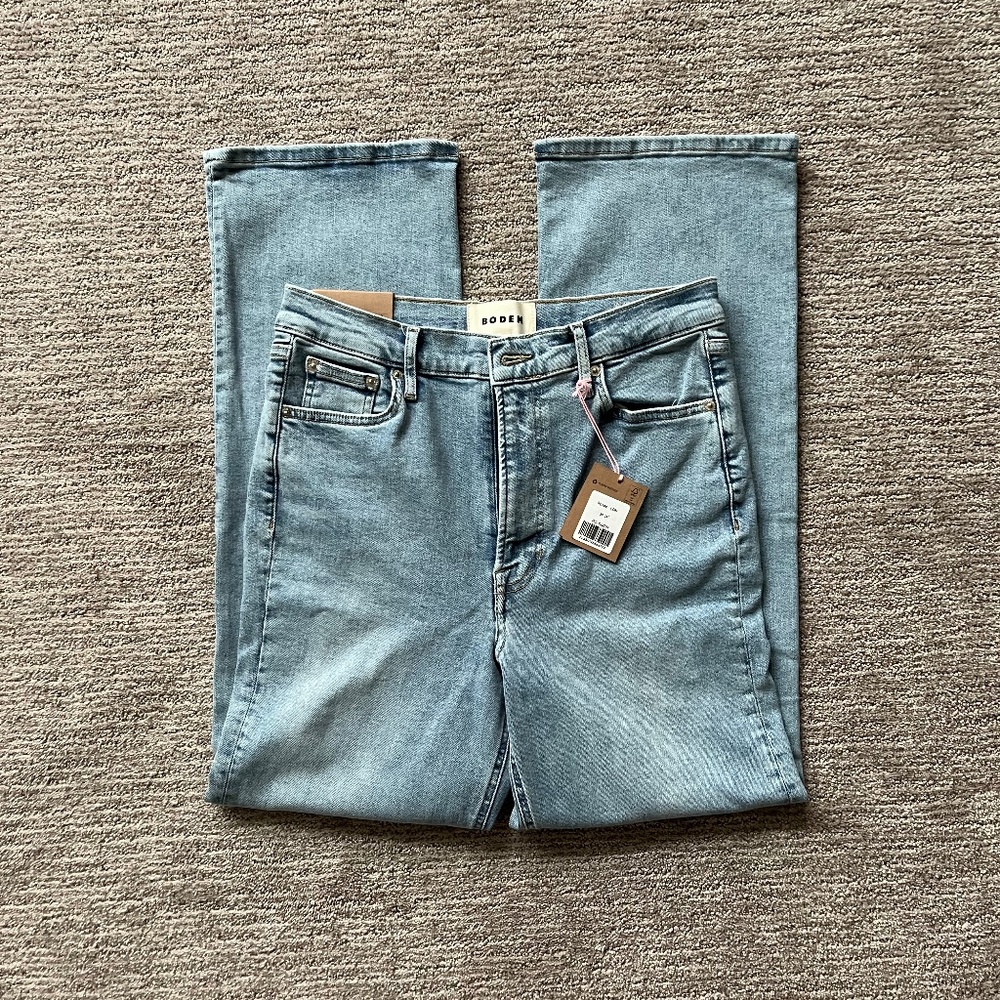 Boden High Rise True Straight jean